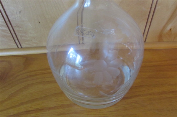 VINTAGE ETCHED CRYSTAL STEMWARE & DECANTER