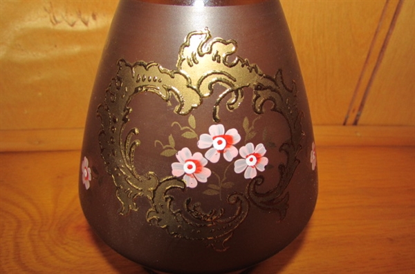 VINTAGE VENETIAN DECANTER AND GLASS SET