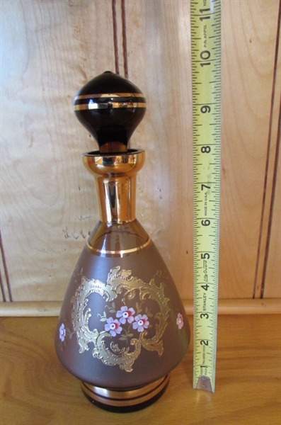 VINTAGE VENETIAN DECANTER AND GLASS SET