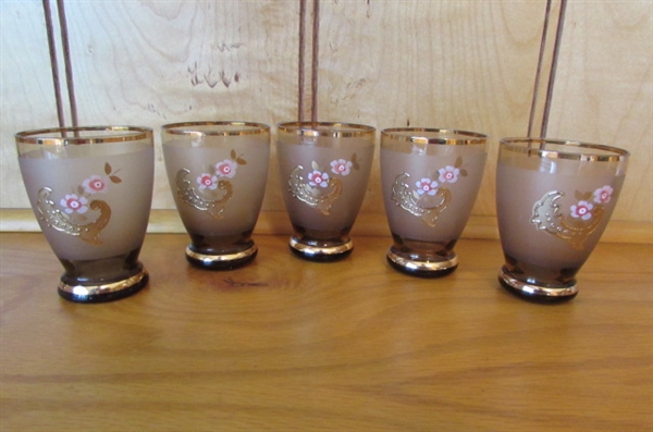VINTAGE VENETIAN DECANTER AND GLASS SET