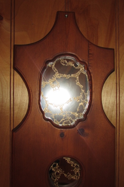 VINTAGE WOOD MIRROR PLANT HOLDER