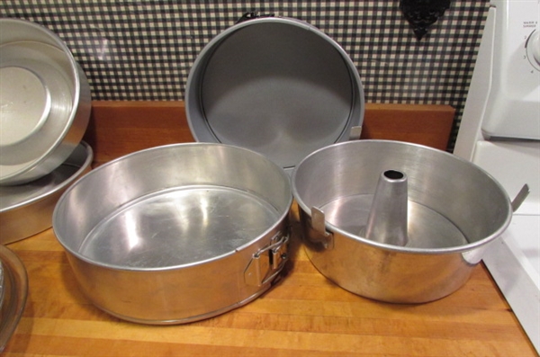 COOKIE SHEETS, PIE TINS, STONEWARE LOAF PANS & MORE