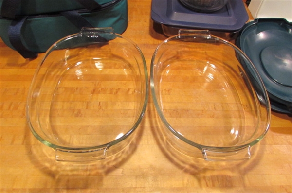 PYREX PORTABLES & PYREX CASSEROLES WITH LIDS & CUSTARD CUPS