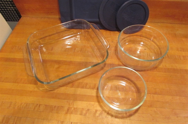 PYREX PORTABLES & PYREX CASSEROLES WITH LIDS & CUSTARD CUPS