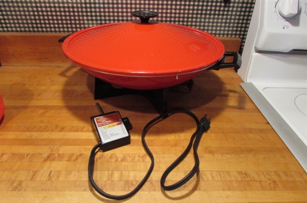 WEST BEND ELECTRIC WOK & MICROWAVE RICE COOKER