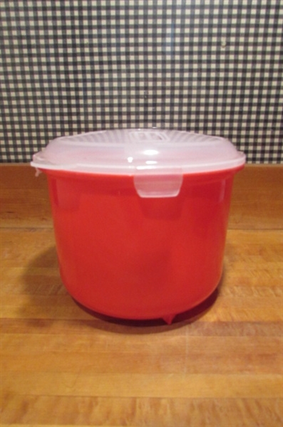 WEST BEND ELECTRIC WOK & MICROWAVE RICE COOKER