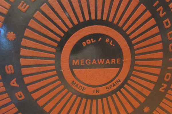 MEGAWARE 9 QT STOCK POT, PRESTO PRESSURE COOKER, FOLEY FOOD MILL & 1 QT WEAREVER POT