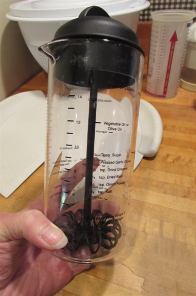 PAMPERED CHEF KITCHEN ACCESSORIES