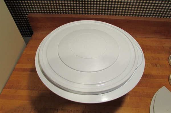 PAMPERED CHEF KITCHEN ACCESSORIES