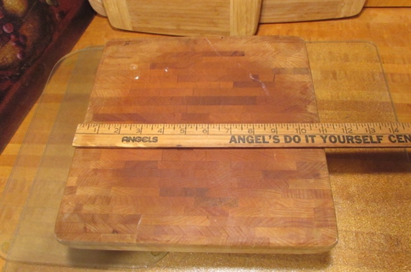 WOOD, GLASS & SILICONE CUTTING BOARDS