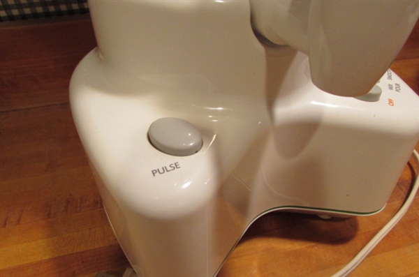 KITCHENAID SALAD SPINNER & SMOOTHIE ELITE