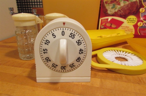 KITCHEN ACCESSORIES