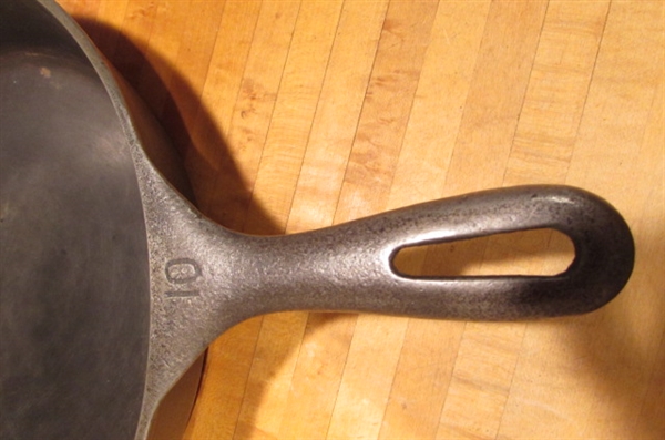 2 CAST IRON SKILLETS