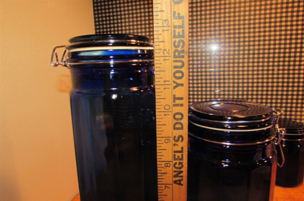 COBALT GLASS KITCHENWARE