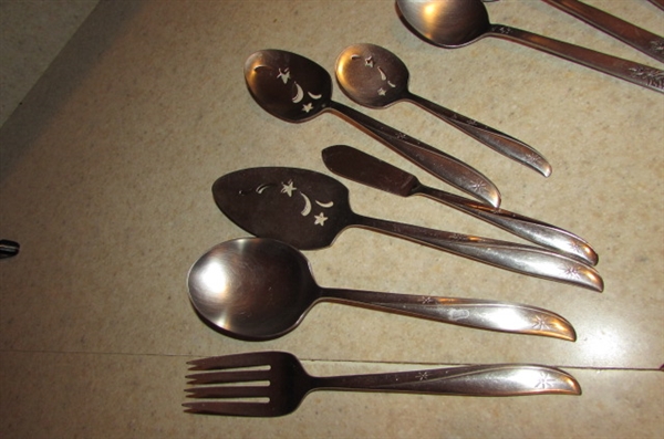 FLATWARE & CAN OPENERS