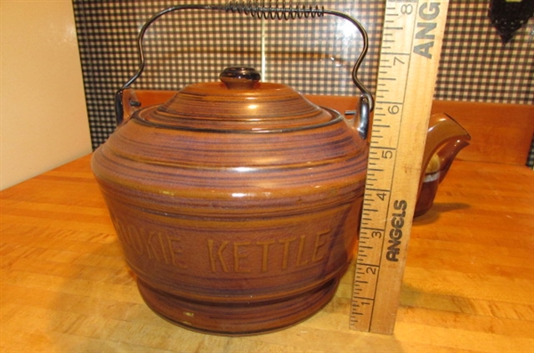 VINTAGE STONEWARE 'COOKIE' KETTLE & SMALL TEAPOT WITH STRAINER