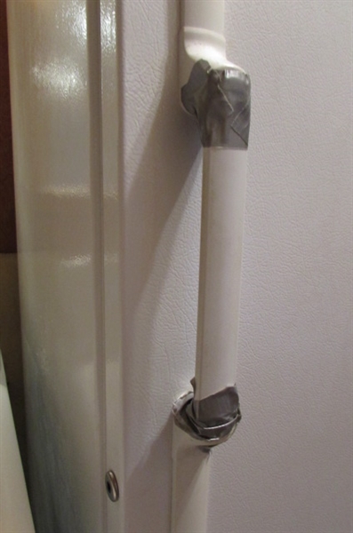 FRIGIDAIRE FROST FREE COMMERCIAL FREEZER