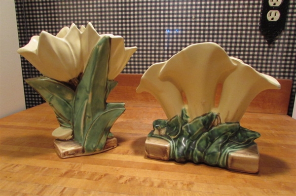 PAIR OF VINTAGE MCCOY VASES - YELLOW TULIPS