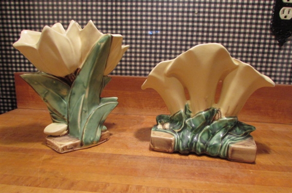 PAIR OF VINTAGE MCCOY VASES - YELLOW TULIPS