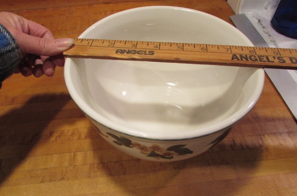 CADES COVE COLLECTION MIXING BOWLS & CASSEROLES