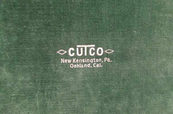 CUTCO KITCHEN KNIFE SET, CARVING KNIVES, KNIFE BLOCK & MORE