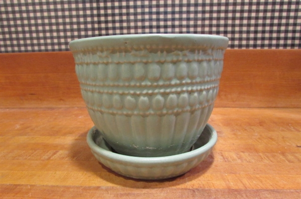 3 GREEN MCCOY PLANTERS