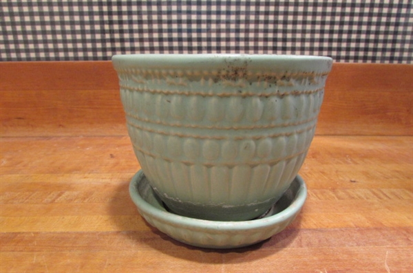 3 GREEN MCCOY PLANTERS