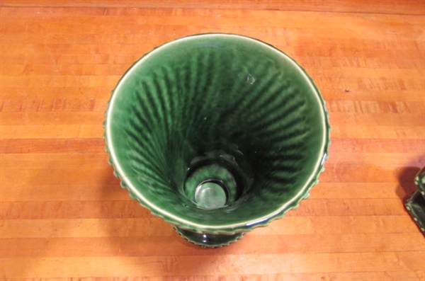 MATCHING VINTAGE MCCOY VASE & JARDINIERE