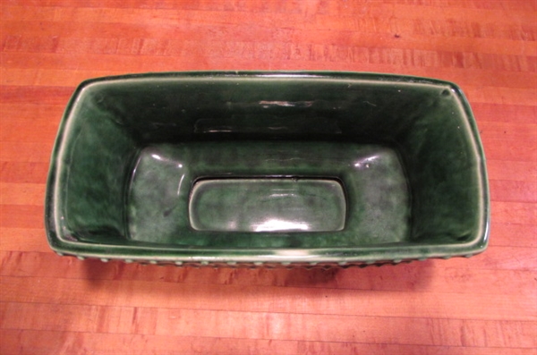 MATCHING VINTAGE MCCOY VASE & JARDINIERE