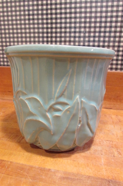 2 SMALL VINTAGE AQUA MCCOY JARDINIERES
