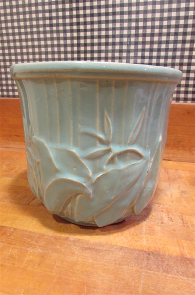 2 SMALL VINTAGE AQUA MCCOY JARDINIERES