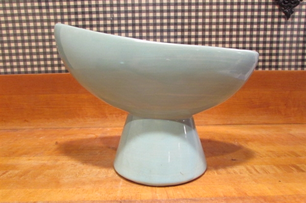 2 SMALL VINTAGE AQUA MCCOY JARDINIERES