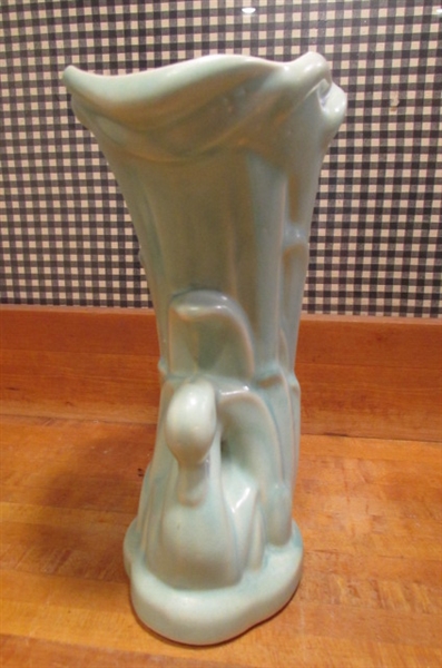 VINTAGE MCCOY VASES - AQUA SWAN & CORNUCOPIA