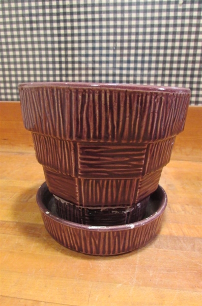 3 SMALL VINTAGE MCCOY PLANTERS