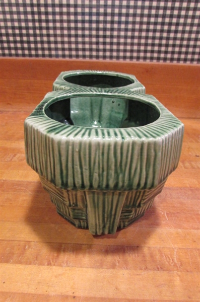 4 VINTAGE MCCOY PLANTERS WITH BASKETWEAVE PATTERN