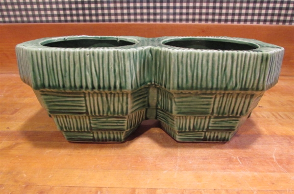 4 VINTAGE MCCOY PLANTERS WITH BASKETWEAVE PATTERN