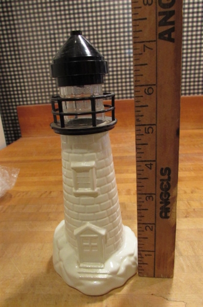 LEFTON LIGHTED HECETA HEAD LIGHTHOUSE & OLD SPICE LIGHTHOUSE DECANTER