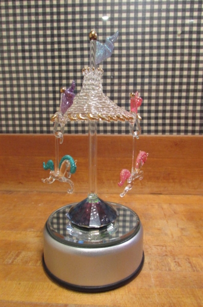 BALLERINA CAROUSEL & BLOWN GLASS & CRYSTAL LIGHTED CAROUSEL MUSICALS