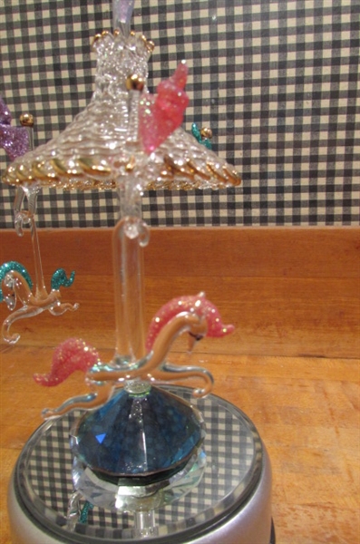BALLERINA CAROUSEL & BLOWN GLASS & CRYSTAL LIGHTED CAROUSEL MUSICALS