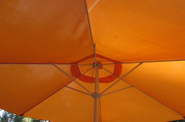 VINTAGE METAL PATIO TABLE WITH UMBRELLA, STAND, COVER & A RESIN CHAIR