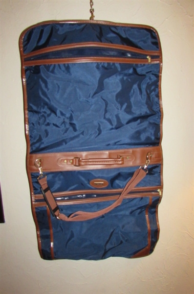 SOFT SIDED JAGUAR LUGGAGE, VINYL AMERICAN TOURISTER & JORDACHE TOTES