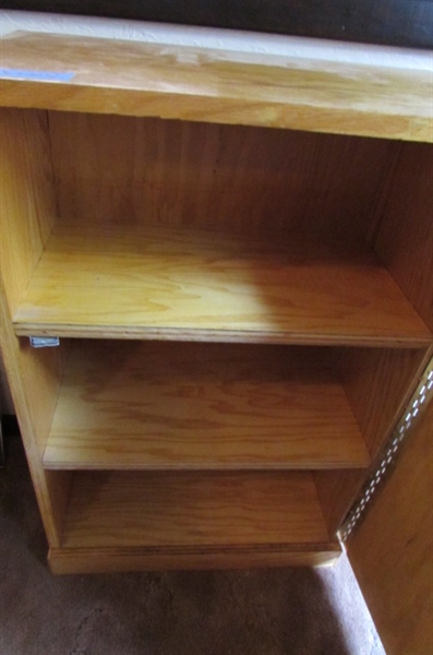 SOLID WOOD MEDIA CABINET FOR CD'S & MORE