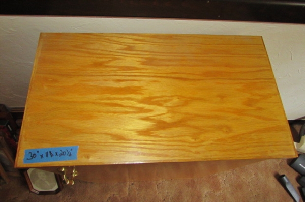 SOLID WOOD MEDIA CABINET FOR CD'S & MORE