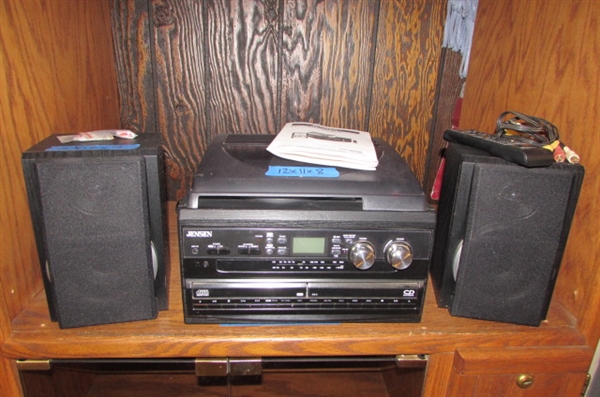 SMALL JENSEN STEREO/TURNTABLE/CD PLAYER/CASSETTE PLAYER