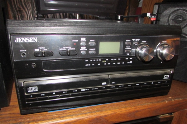 SMALL JENSEN STEREO/TURNTABLE/CD PLAYER/CASSETTE PLAYER