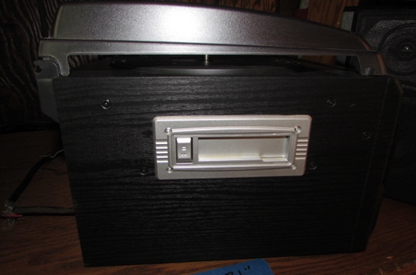 SMALL JENSEN STEREO/TURNTABLE/CD PLAYER/CASSETTE PLAYER