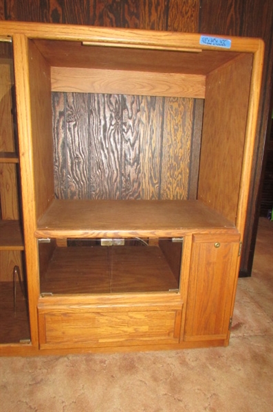 SOLID OAK MEDIA CABINET WITH GLASS DOORS
