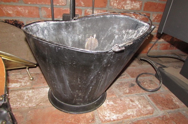 FIREPLACE/WOOD STOVE TOOLS & ACCESSORIES