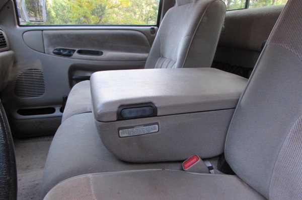1996 DODGE RAM 2500 V8 4 WHEEL DRIVE LONG BED PICKUP - NO RESERVE