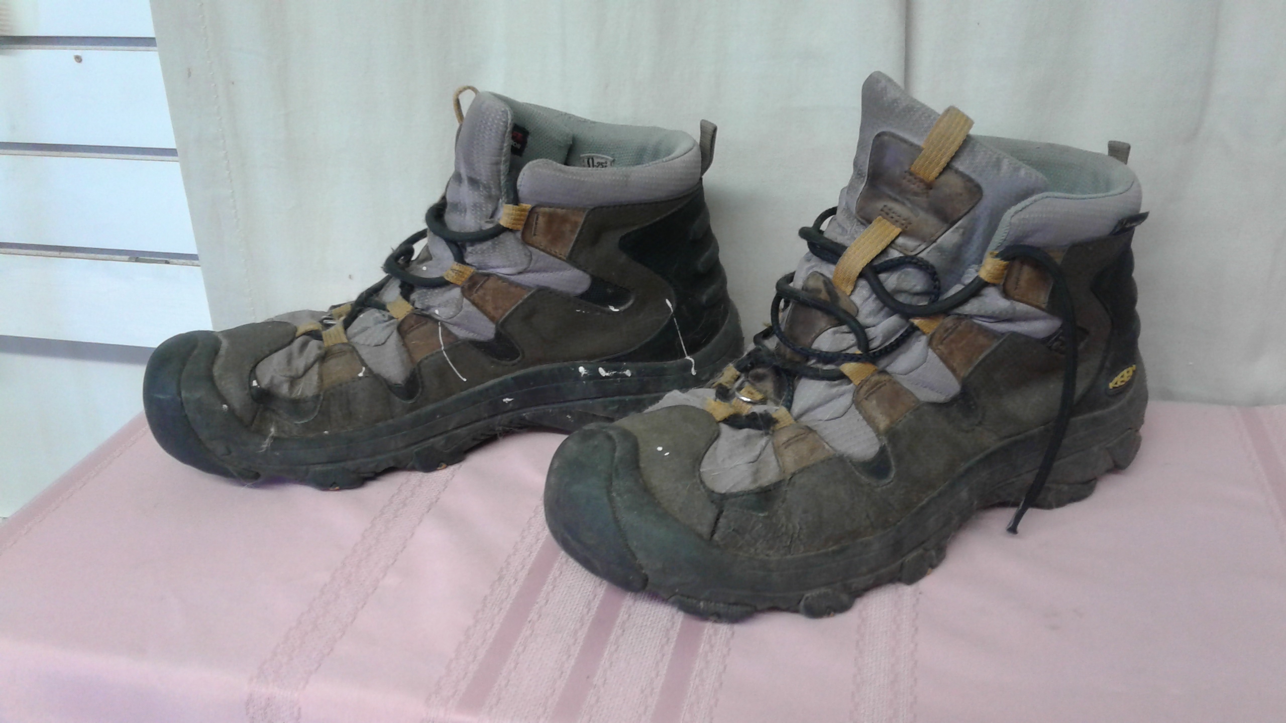 keen gore tex shoes